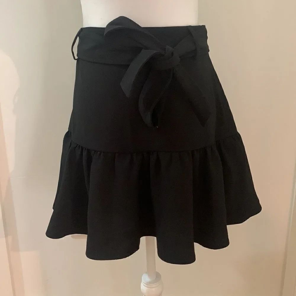Express Belted Skort - Picture 2 of 5